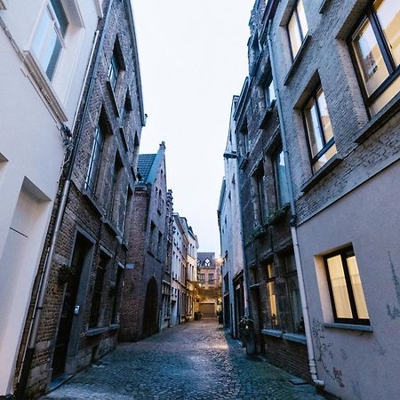 Huize 'De Moriaan' In Historic Center Villa Antwerp Exterior photo