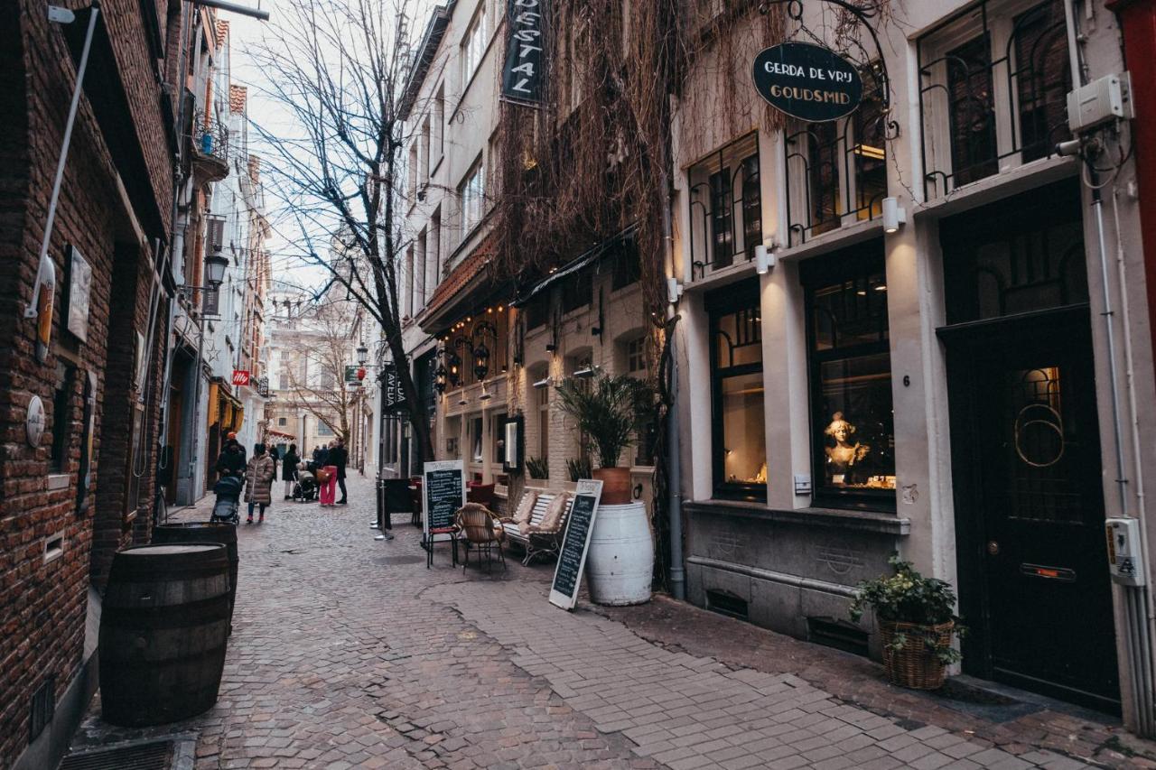 Huize 'De Moriaan' In Historic Center Villa Antwerp Exterior photo
